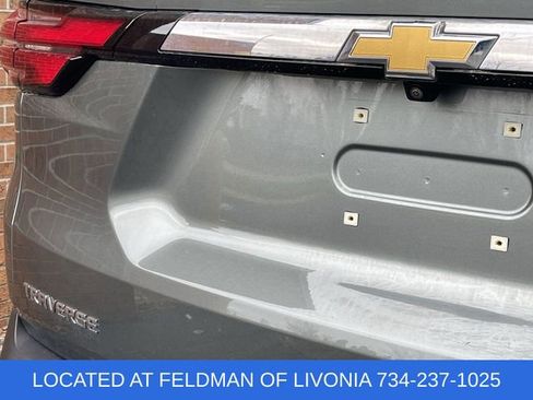 Certified 2023 Chevrolet Traverse LT FWD image 29