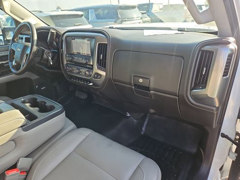 Used 2018 Chevrolet Silverado 3500 LTZ w/ Duramax Plus Package image 33