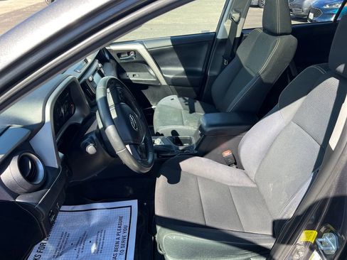 Used 2016 Toyota RAV4 XLE image 13