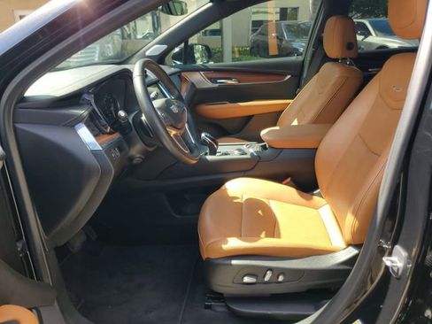 Certified 2024 Cadillac XT5 Premium Luxury image 16