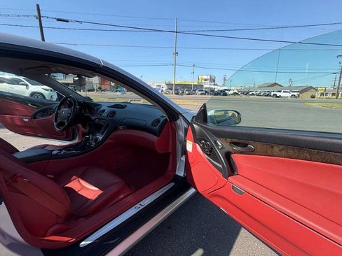 Used 2004 Mercedes-Benz SL 500 image 12