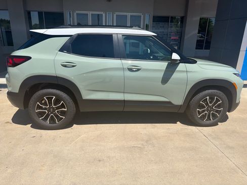 New 2026 Chevrolet TrailBlazer ACTIV w/ Convenience Package FWD image 8