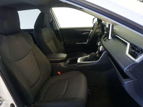 Certified 2025 Toyota RAV4 XLE AWD/4WD image 23