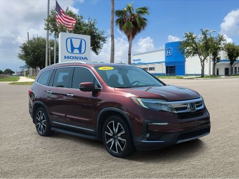 Used 2022 Honda Pilot Touring image 1