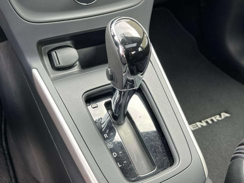 Used 2019 Nissan Sentra SV w/ Special Edition Package FWD image 31