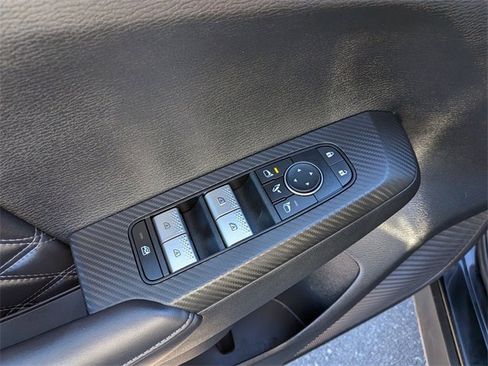 Used 2023 Mitsubishi Outlander SEL image 13