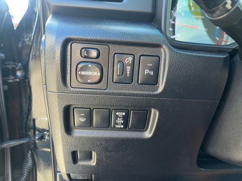 Used 2019 Toyota 4Runner Limited image 25