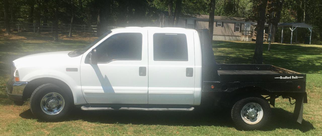 Used 2001 Ford F250 Lariat RWD image 2