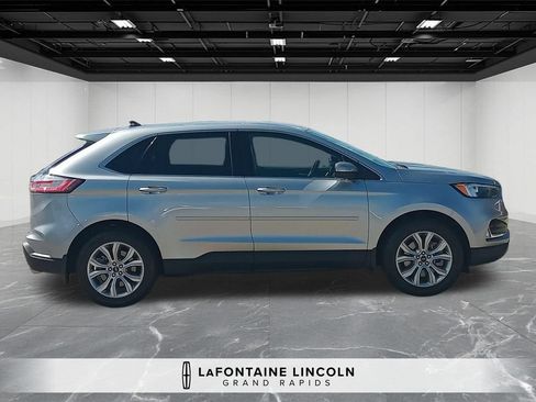 Used 2023 Ford Edge Titanium AWD/4WD image 8