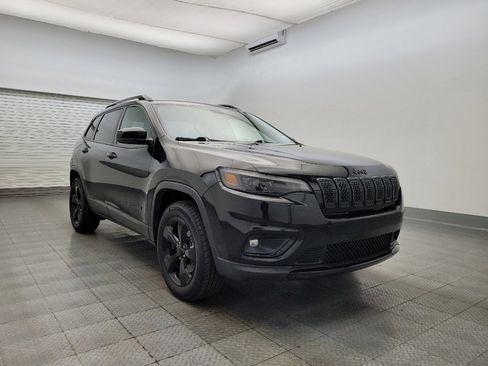 Used 2020 Jeep Cherokee Latitude Plus image 13