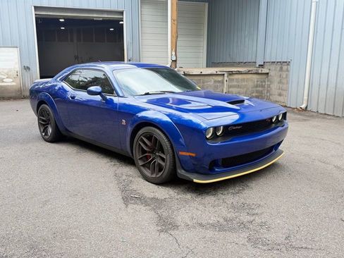 Used 2021 Dodge Challenger R/T Scat Pack RWD image 1