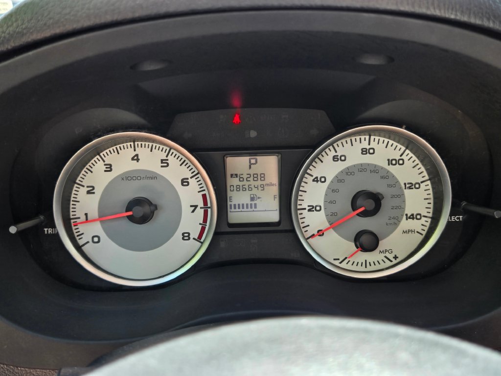 Used 2014 Subaru Impreza 2.0i Premium w/ All-Weather Package w/CVT AWD/4WD image 23