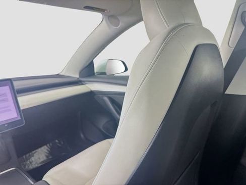 Used 2023 Tesla Model 3 Standard Range image 23