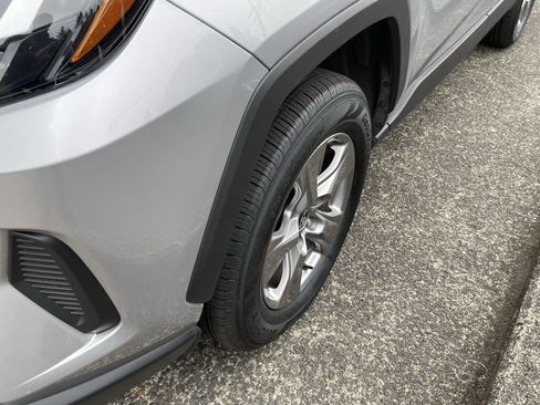Certified 2024 Toyota RAV4 XLE w/ Convenience Package AWD/4WD image 9