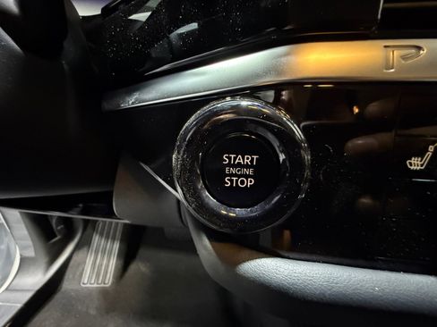 New 2026 Nissan Pathfinder SL image 30