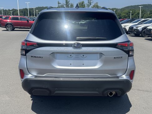 New 2026 Subaru Forester Touring AWD/4WD image 4