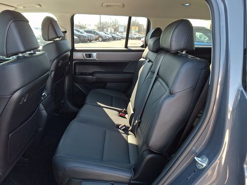 Certified 2025 Hyundai Santa Fe SEL image 10