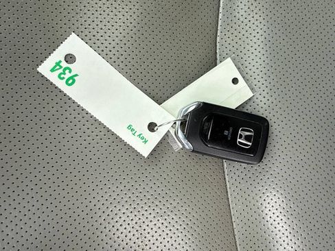 Used 2020 Honda Odyssey Elite image 9