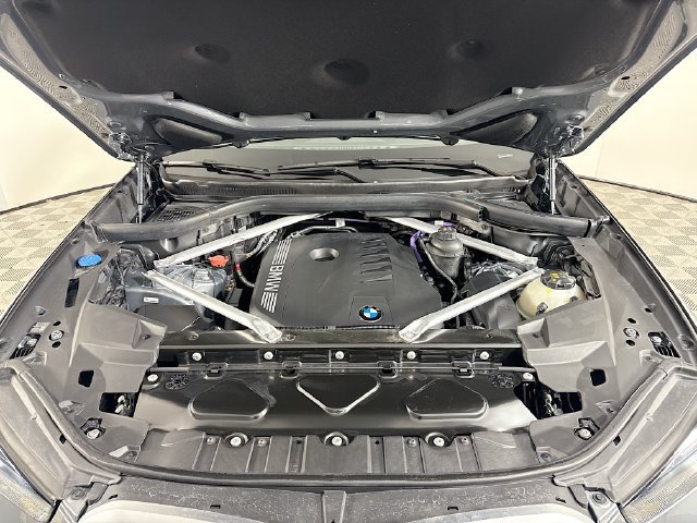Used 2024 BMW X5 sDrive40i RWD image 38