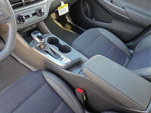 New 2026 Buick Envista Preferred image 25