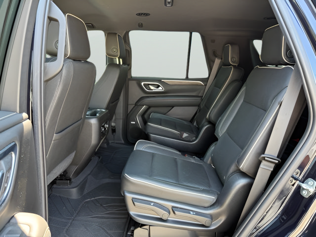 Used 2021 Chevrolet Tahoe Premier AWD/4WD image 25