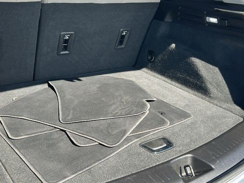 Used 2019 Cadillac XT4 Luxury FWD image 27