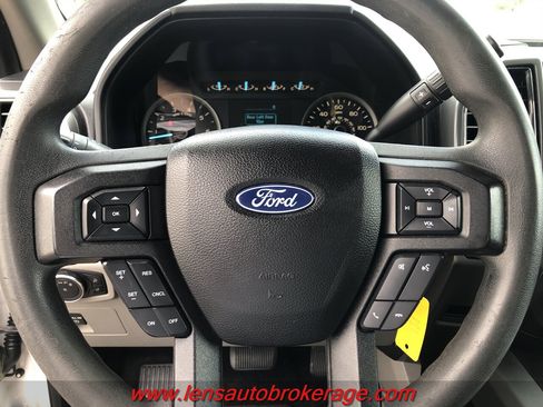 Used 2018 Ford F150 XLT RWD image 13
