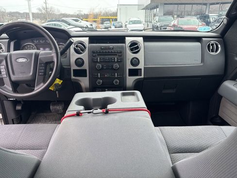 Used 2014 Ford F150 XLT w/ Trailer Tow Package image 12