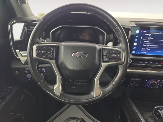 Used 2022 Chevrolet Silverado 1500 RST AWD/4WD image 12