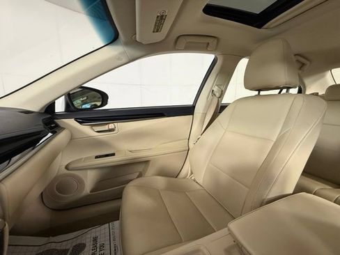 Used 2013 Lexus ES 350 FWD image 18