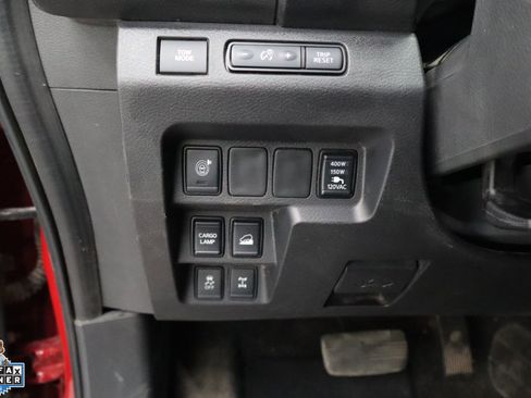 Used 2025 Nissan Frontier PRO-4X w/ Pro Convenience Package AWD/4WD image 12