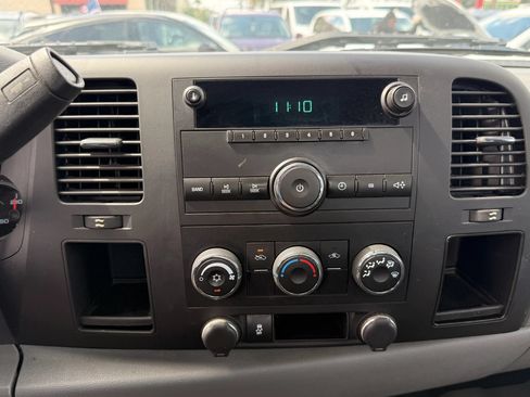 Used 2012 Chevrolet Silverado 1500 W/T RWD image 15