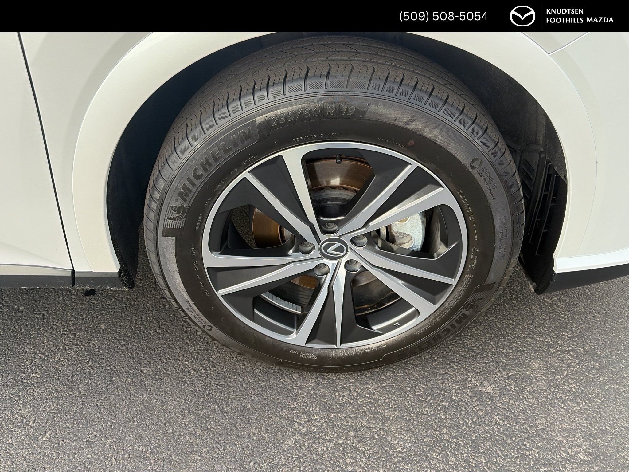 Used 2024 Lexus RX 350 AWD w/ Technology Package image 9