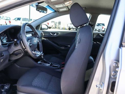 Used 2018 Hyundai Ioniq Plug-In Hybrid FWD image 18