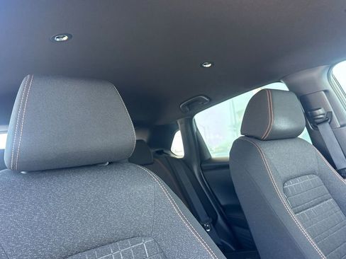 Certified 2025 Honda HR-V Sport image 19