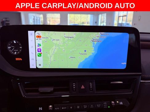 Certified 2025 Lexus ES 300h w/ Premium Package image 12