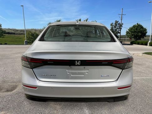 New 2025 Honda Accord EX-L image 4