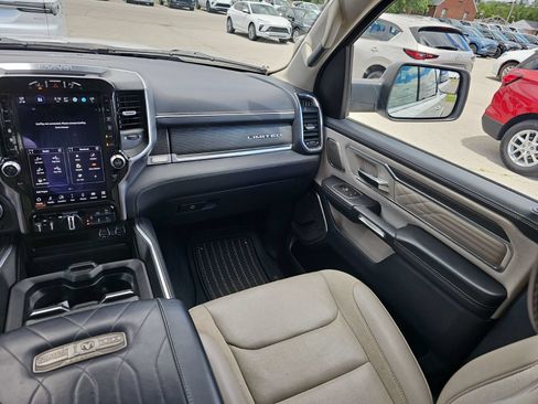 Used 2022 RAM 1500 Limited AWD/4WD image 31
