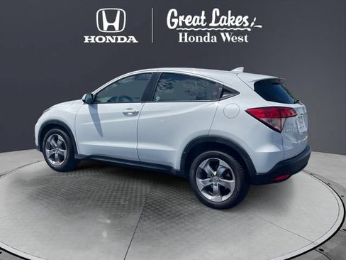 Used 2017 Honda HR-V LX image 3