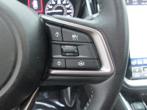 Used 2025 Subaru Outback Premium image 21