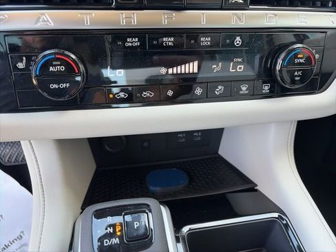 New 2026 Nissan Pathfinder SL FWD image 16