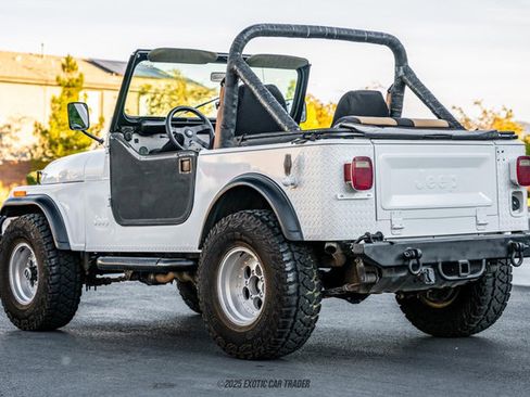 Used 1986 Jeep CJ 7 image 6