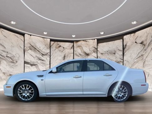Used 2011 Cadillac STS RWD image 4