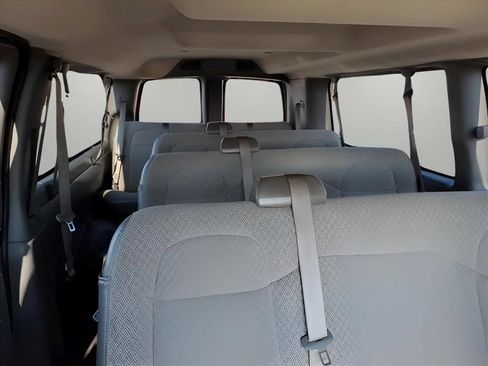 Certified 2025 Chevrolet Express 3500 LS RWD image 8