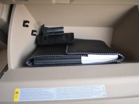 Used 2018 Volkswagen Beetle 2.0T Coast image 34