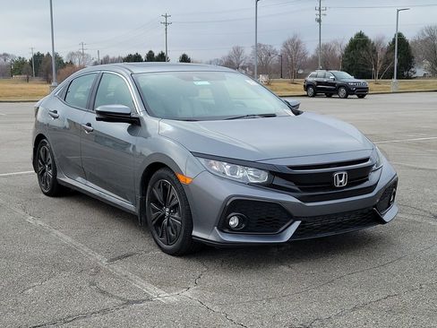 Used 2019 Honda Civic EX image 3