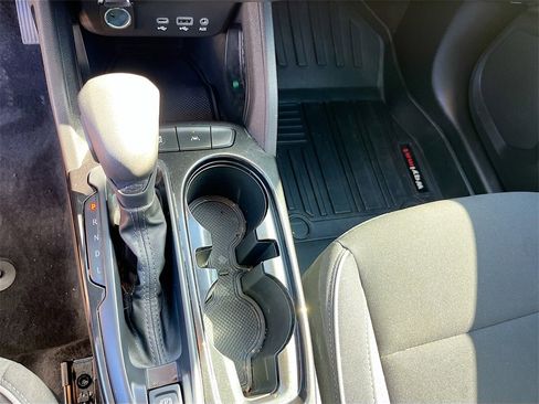 Used 2023 Chevrolet TrailBlazer LT image 16