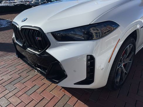 Used 2025 BMW X6 M60i image 2
