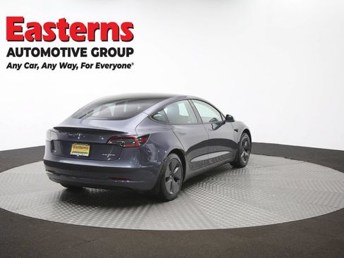 Used 2022 Tesla Model 3 Long Range AWD/4WD image 36