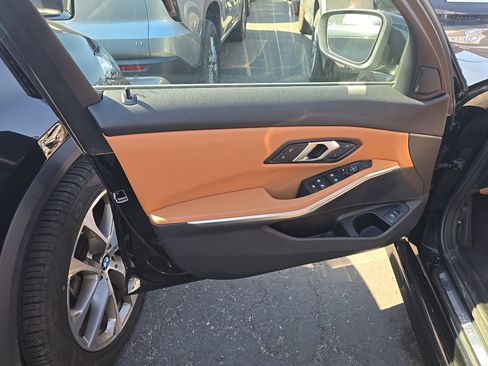 Used 2026 BMW 330i Sedan RWD image 3